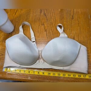 Vanity Fair Beauty Back Full Figure T-Shirt Bra 42D Beige Lace Accents Stretch